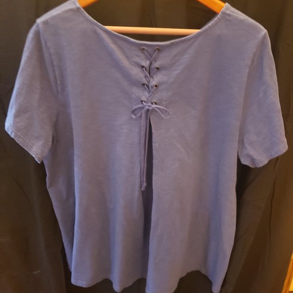 Old Navy Top! - Picture 1 of 4